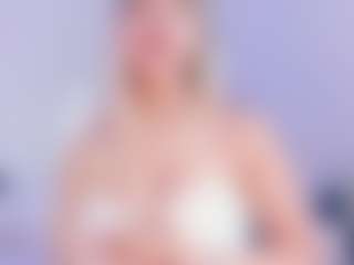Lilii Moon's Live Sex Cam Show