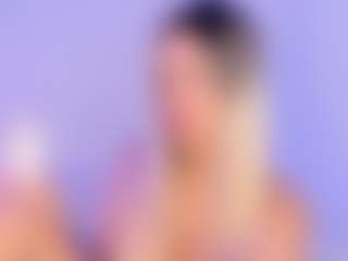 Live cam show with Lilii Moon - Exclusive on googirlz