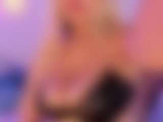 Lilii Moon's Live Sex Cam Show
