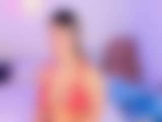Live cam show with Lilii Moon - Blondie on madthumbs