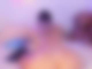 Live cam show with Lilii Moon - Blondie on livesuperchat.net