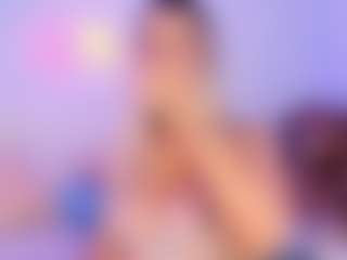 Live cam show with Lilii Moon - Blondie on xDating