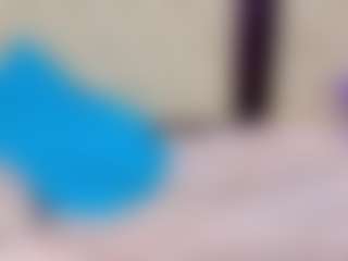 Live cam show with christinaxxx - Highheels on SinfulBabes