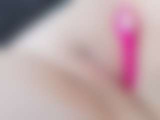 Live cam show with christinaxxx - Blonde Hair on TeamSkeetLive