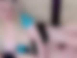 Live cam show with christinaxxx - Nipple Play on pussylord.com