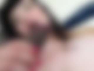 Live cam show with Iwazsoaking - Granny on Camversity
