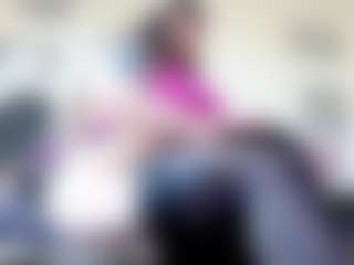 Iwazsoaking's Live Sex Cam Show