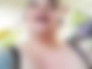 Iwazsoaking's Live Sex Cam Show