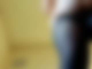 Iwazsoaking's Live Sex Cam Show