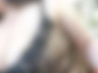 Iwazsoaking MILF webcam performer live streaming