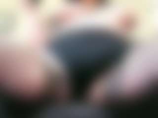 Live cam show with Iwazsoaking - Senior on Camsoda