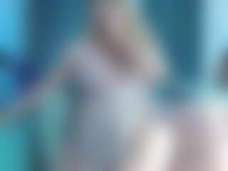fineevelyn's Live Sex Cam Show
