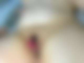 Live cam show with heaterr22 - White MILF on CamSodaAdn | colombia