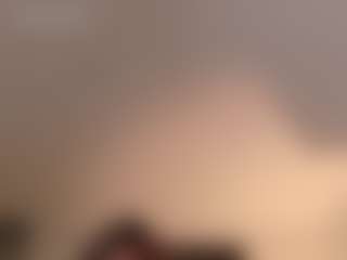 Live cam show with Paulandreacampo - Hush on live18s.com
