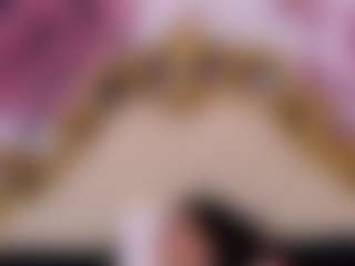 Live cam show with HessaHessy - MILF Teen (18+) on CamSodaAdn