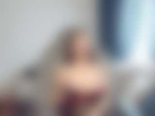 EvaMoon222's Live Sex Cam Show