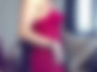 Live cam show with EvaMoon222 - Lush Blonde Hair on Camsoda
