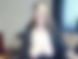 Live cam show with EvaMoon222 - Handjob on livesexfox.com