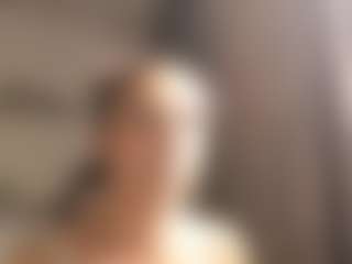 Live cam show with brenda89 - Smoking on Streamer API