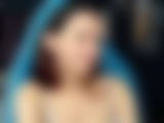 Live cam show with Iris - Red Hair on Sex Cam Show