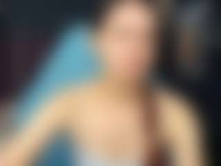 Live cam show with Iris - Red Hair on Free Soda