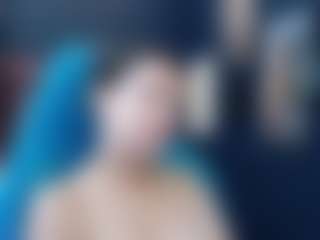 Live cam show with Iris - Hairy Pussy on CamSextacy