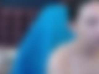Live cam show with Iris - Red Hair on 1on1-livenow