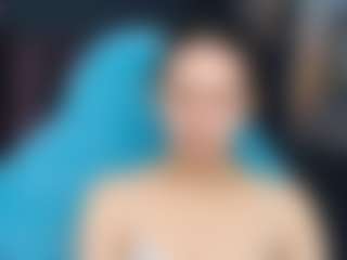 Live cam show with Iris - Bush on https://playwithruby.com