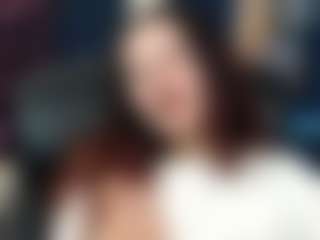 Live cam show with Iris - Normal on madthumbs