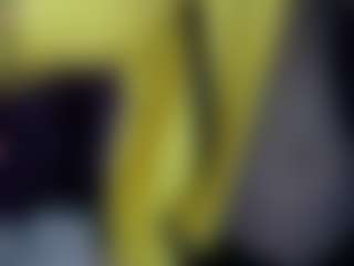 Live cam show with Iris - Red Hair on chickslive.net