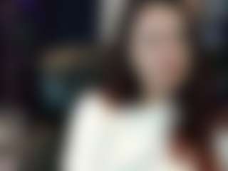 Live cam show with Iris - Bush on CamwithHer