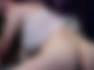 Live cam show with Iris - Hairy Pussy on SpankPalCams
