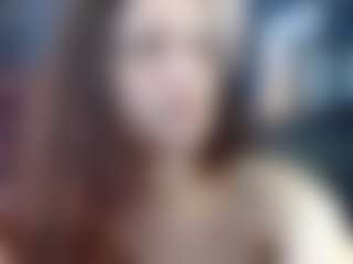 Live cam show with Iris - Hairy Pussy on MyBangCams