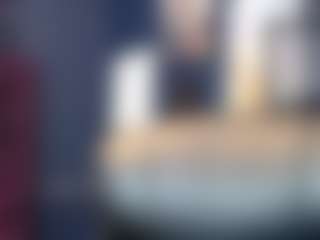 Live cam show with Iris - Flashing on Camsoda