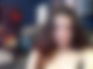 Live cam show with Iris - Public Red Hair on mypornchat.com