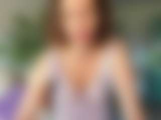Live cam show with christinalovely - Drinking on crypto-cams