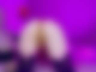 evelyn_heil's Live Sex Cam Show
