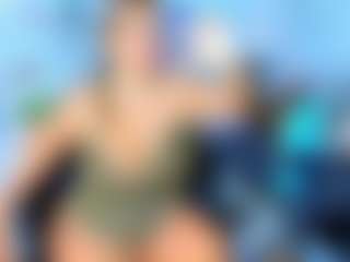 Live-Cam-Show mit Alix Long - Tittyfuck auf Camsoda