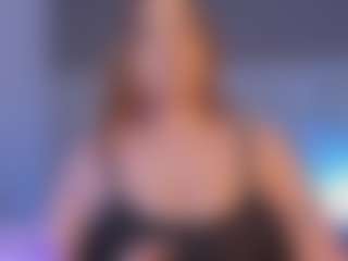 Live cam show with ALLASKA - Plug on Camsoda