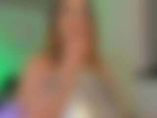 Live cam show with ALLASKA - Plug on Nude Live Now