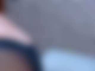 Cuteblondeme's Live Sex Cam Show