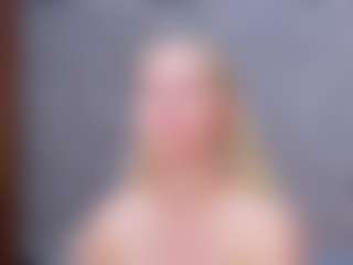 Cuteblondeme's Live Sex Cam Show