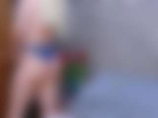 Cuteblondeme's Live Sex Cam Show