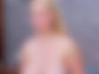 Cuteblondeme's Live Sex Cam Show