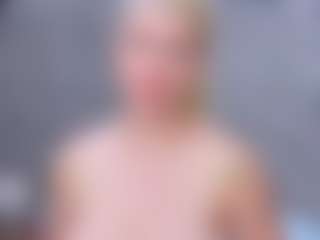 Cuteblondeme's Live Sex Cam Show