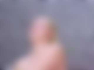 Cuteblondeme's Live Sex Cam Show