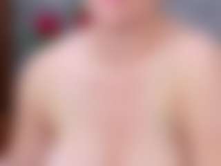 Cuteblondeme's Live Sex Cam Show