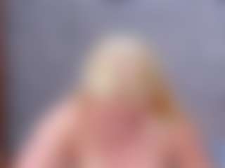 Cuteblondeme's Live Sex Cam Show