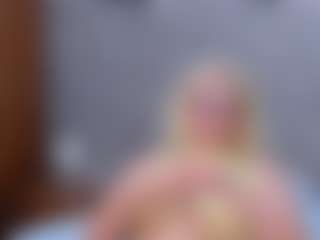 Cuteblondeme's Live Sex Cam Show
