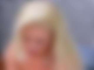 Cuteblondeme's Live Sex Cam Show